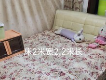 八成新2米×2米的床，东城花苑自提500。
