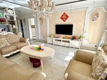 豪华装修自住房对外出租