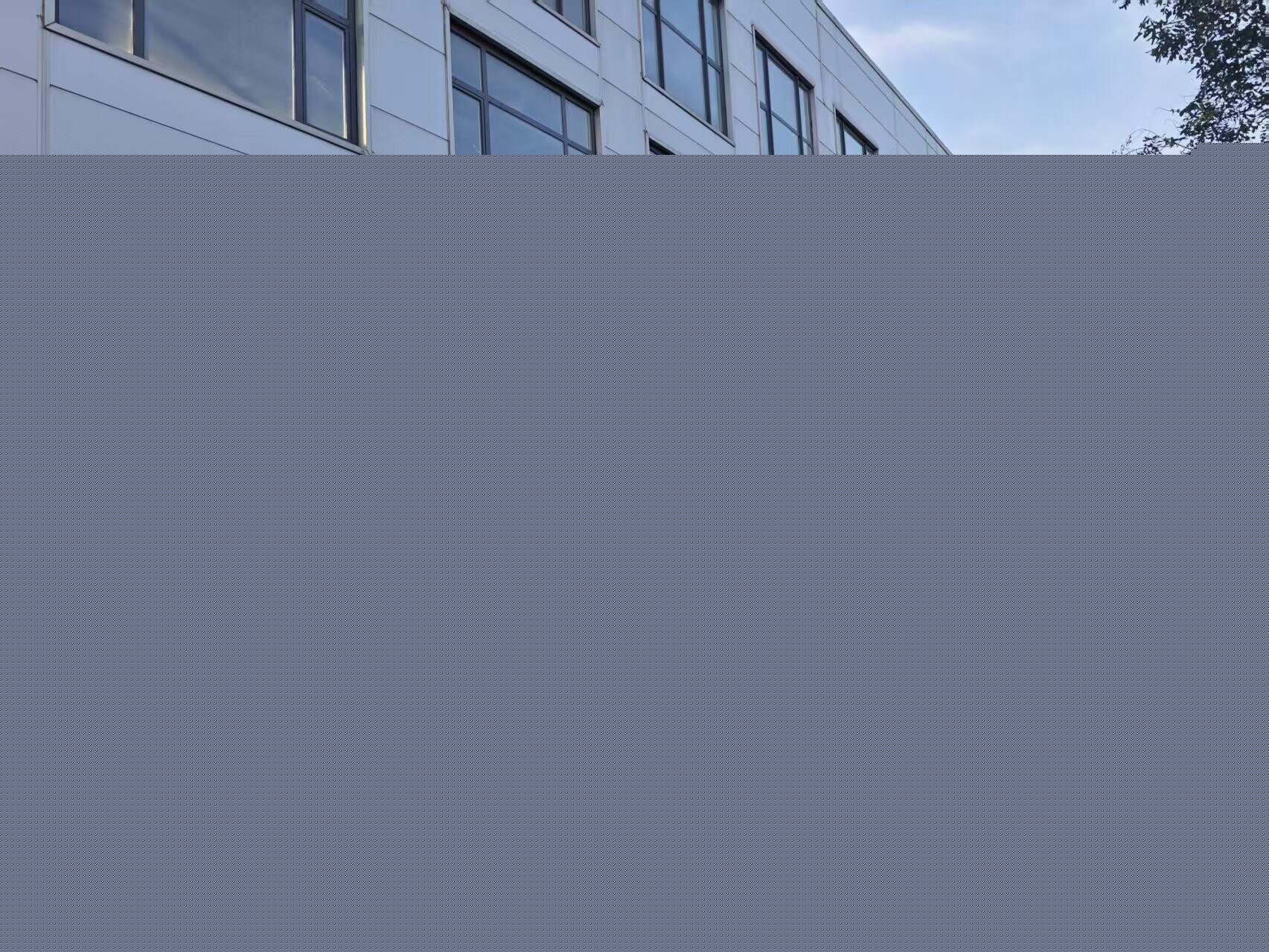 唐王山路临街商铺出租（可做汽车4S店/餐饮/体育馆）