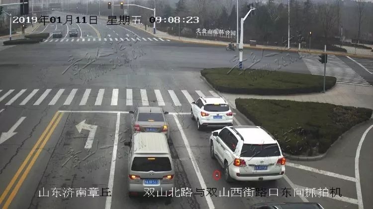 785978-3310b4ddf87fcf47fef95554ca00210e.jpg