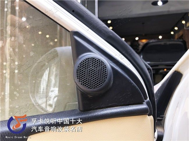 想要旅途路上悦动双耳，一定要有好音质才行。丰田卡罗拉是一款性 ...-7.jpg
