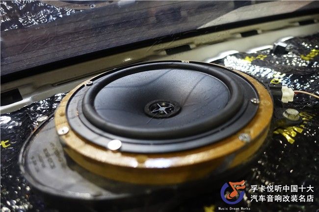 想要旅途路上悦动双耳，一定要有好音质才行。丰田卡罗拉是一款性 ...-10.jpg