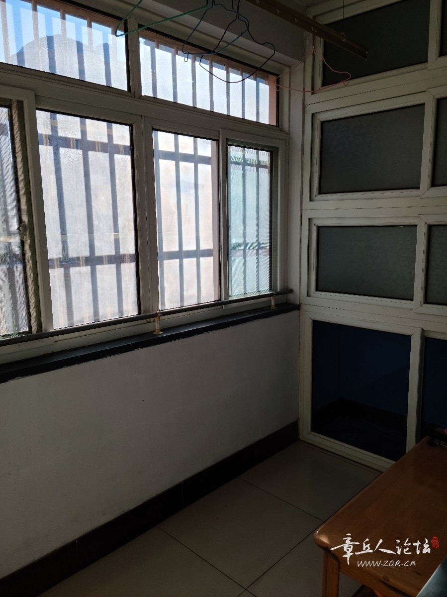 阳台.jpg