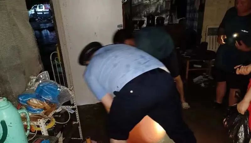 095720wyj93vbfkj5juawk.jpeg