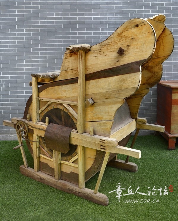 laoshituoliji_8347725.jpg