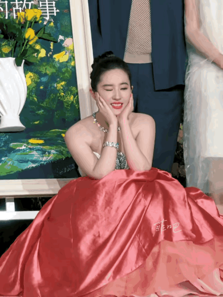 5a93584c2a18d748359fa419012babcb.gif