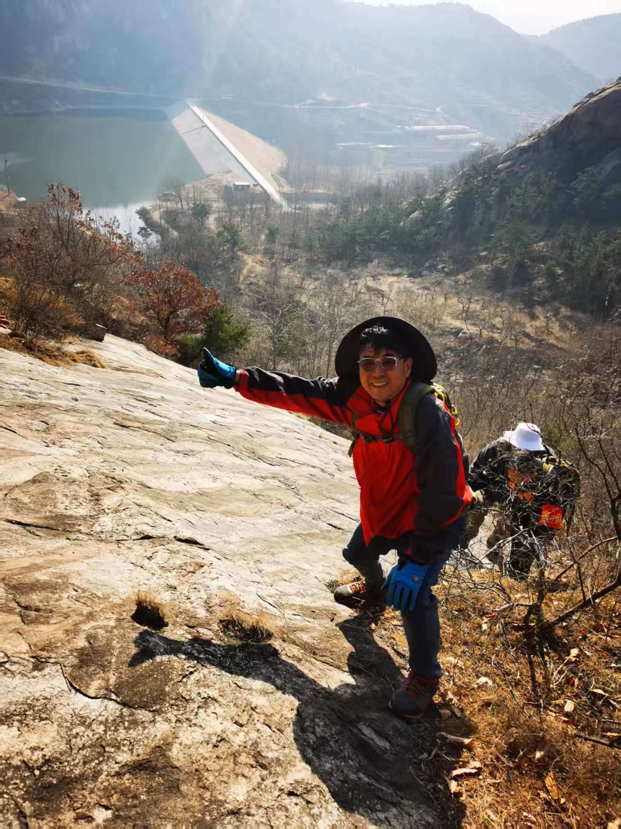 微信图片_20250323162009.jpg